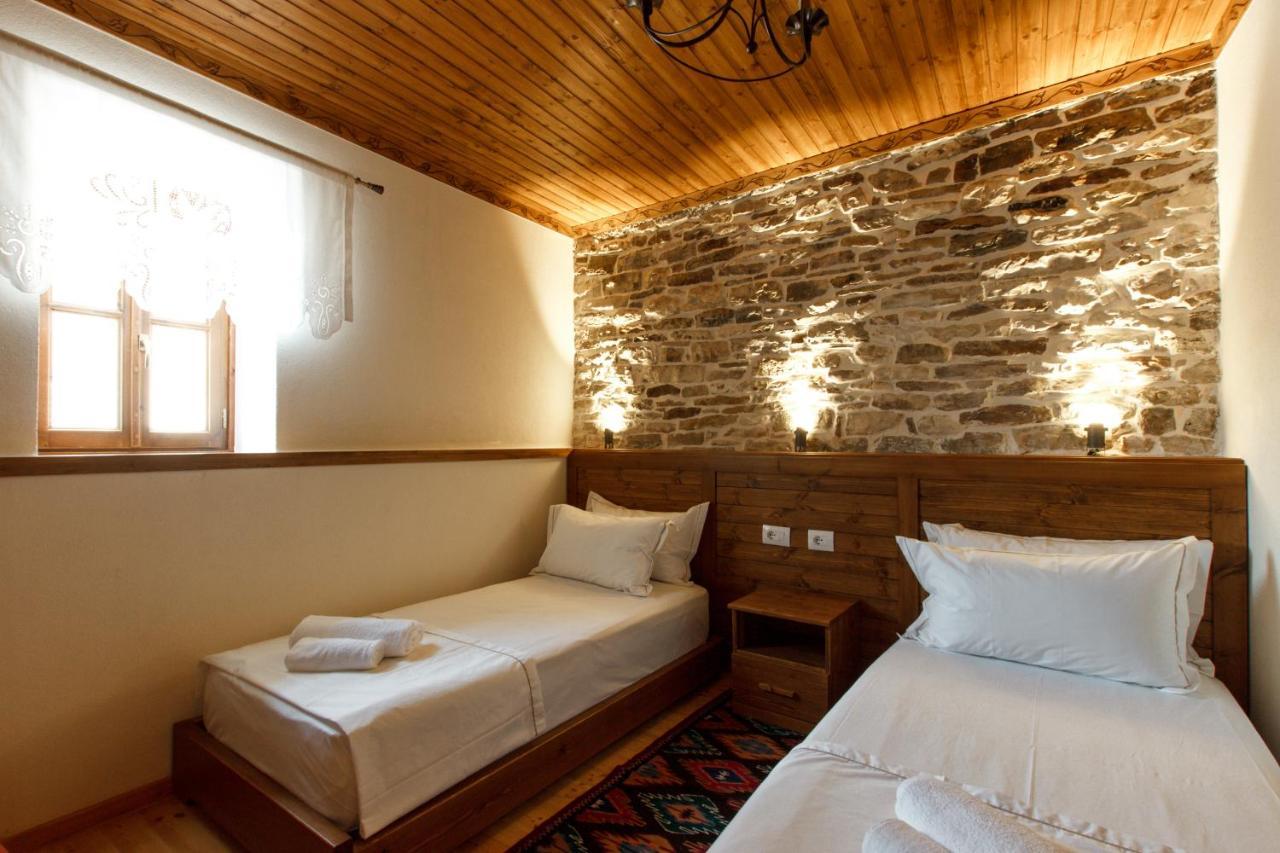 Hotel Sarajet 1821 Gjirokaster Exterior photo